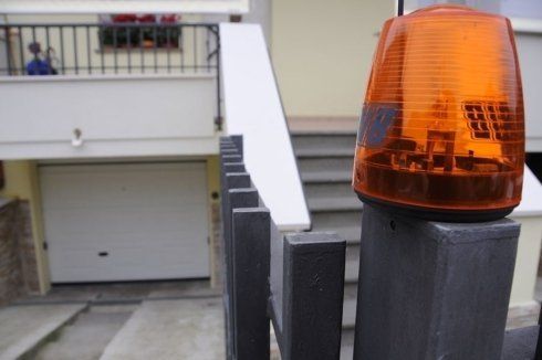 apertura cancello automatizzato garage