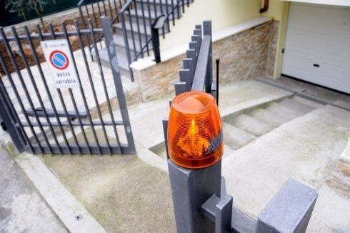 cancello automatizzato in apertura