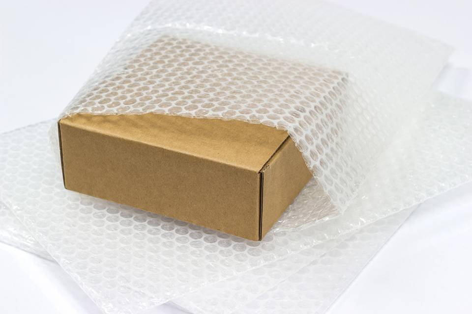 scatola con pluriball