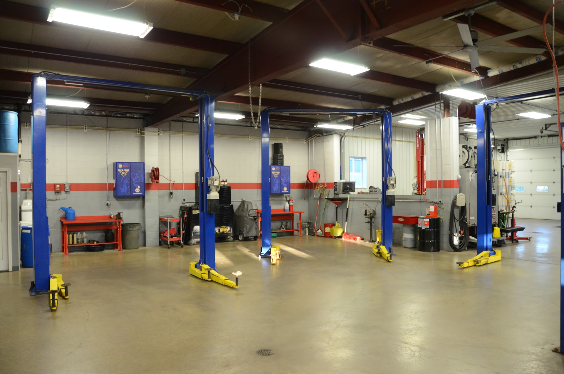 Interior of the shop | Martin Automotive