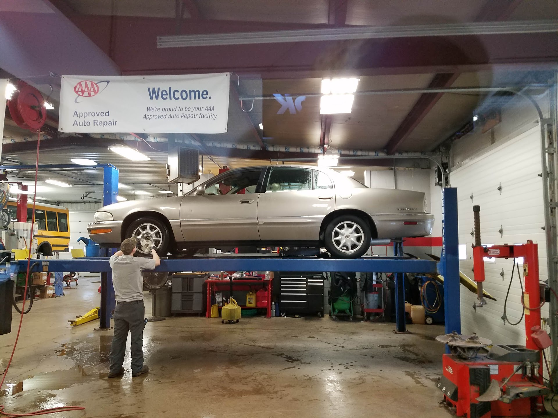 Interior of the Shop | Martin Automotive
