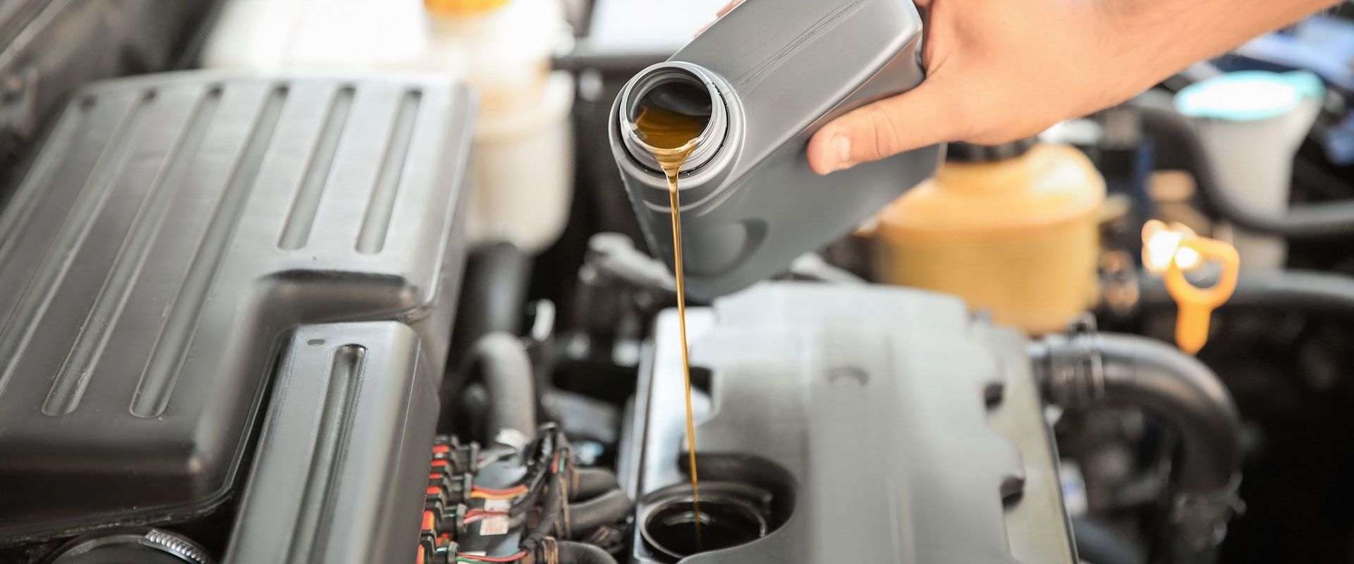 Xpert Oil Change Services At Autoworx Robinson, Pittsburgh, Pa