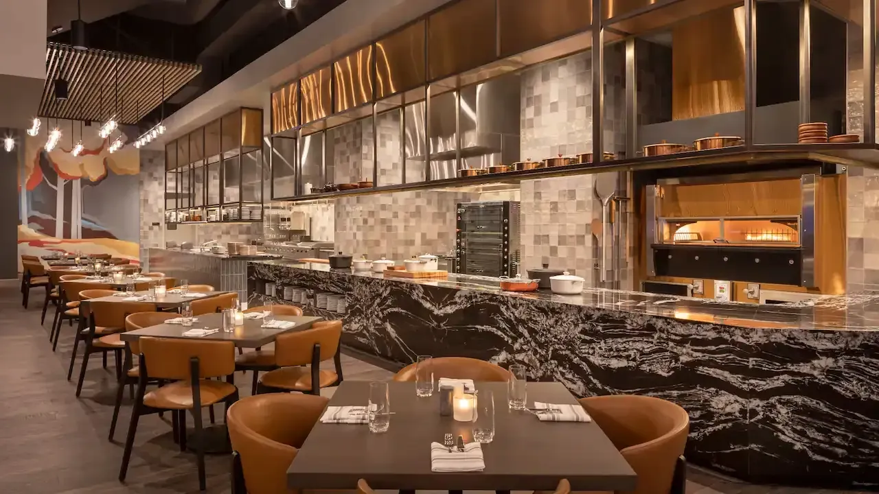 Hyatt Regency Salt Lake City restaurant seating area
