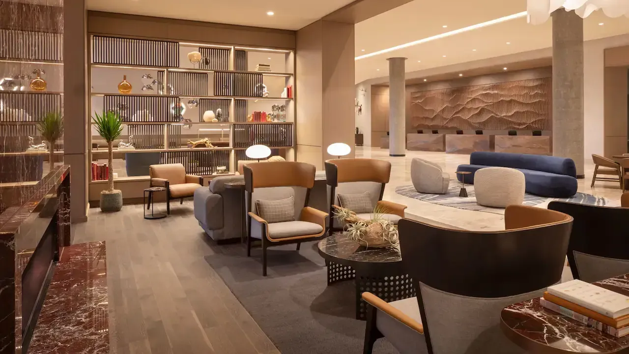 Hyatt Regency Salt Lake City Lobby seating area