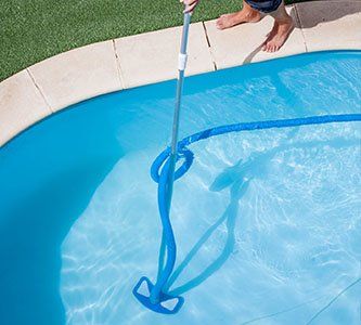 Pool cleaning - Swimming Pool Service in Mesa, AZ