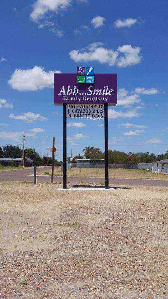 Signage Repair — Ahh Smile Family Dentistry in Laredo, TX