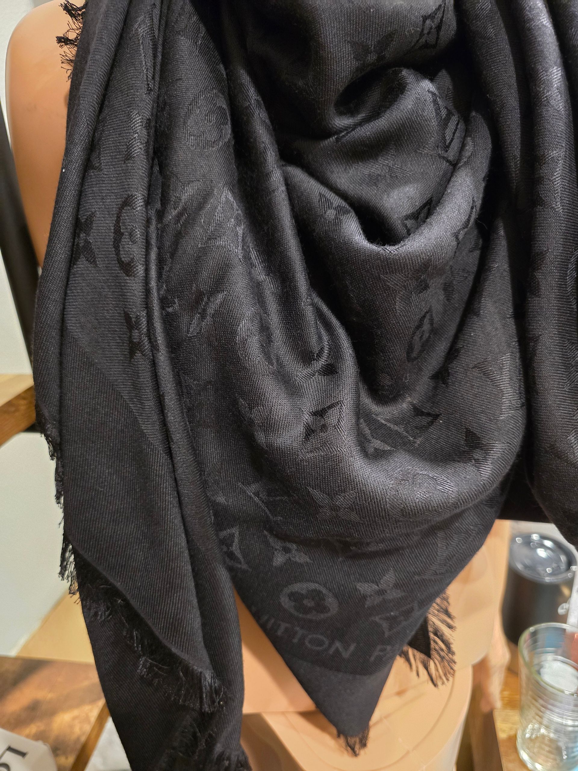 Louis Vuitton Silk/Wool Scarf