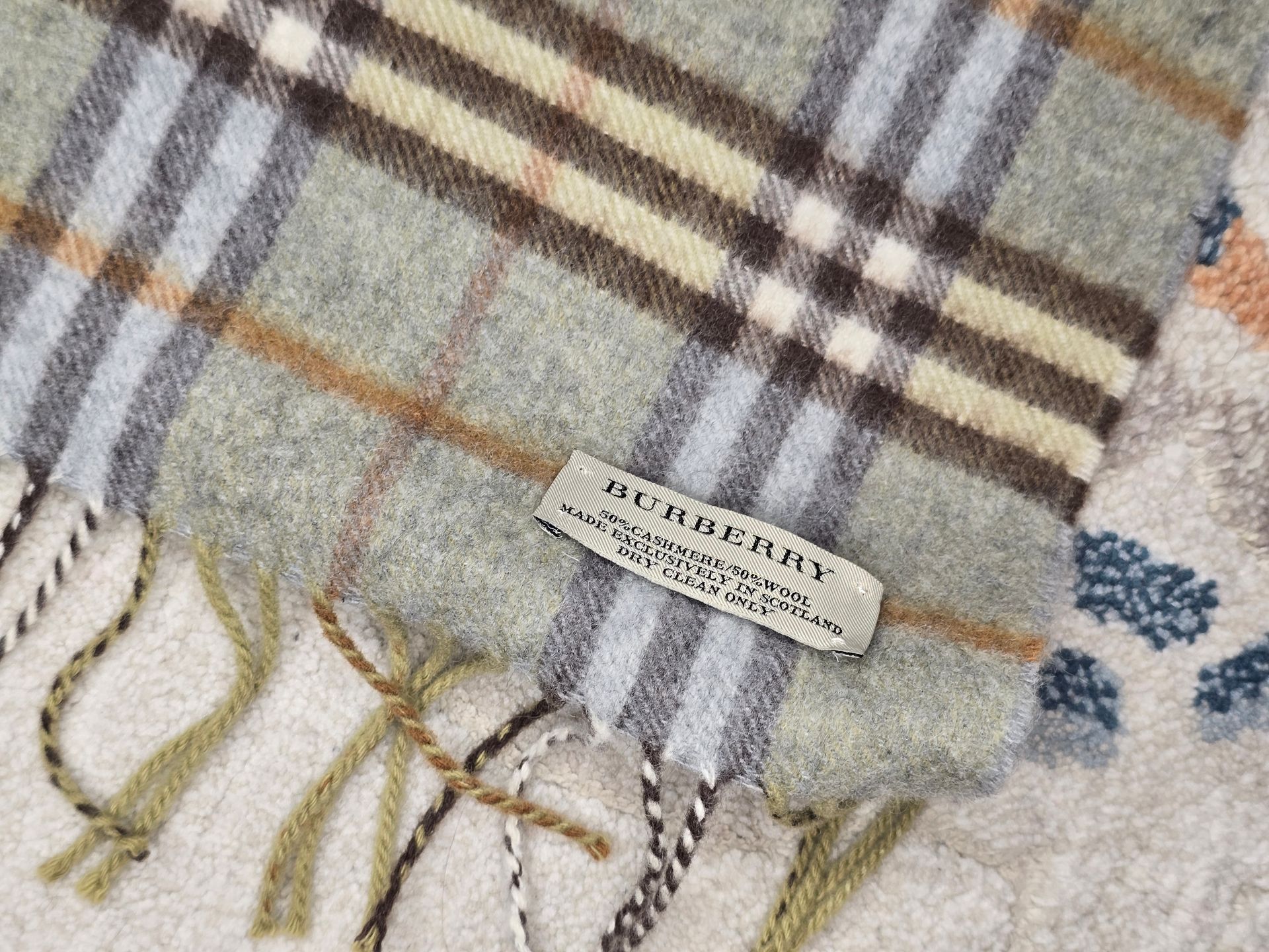 Burberry Gray Cashmere/Wool Scarf