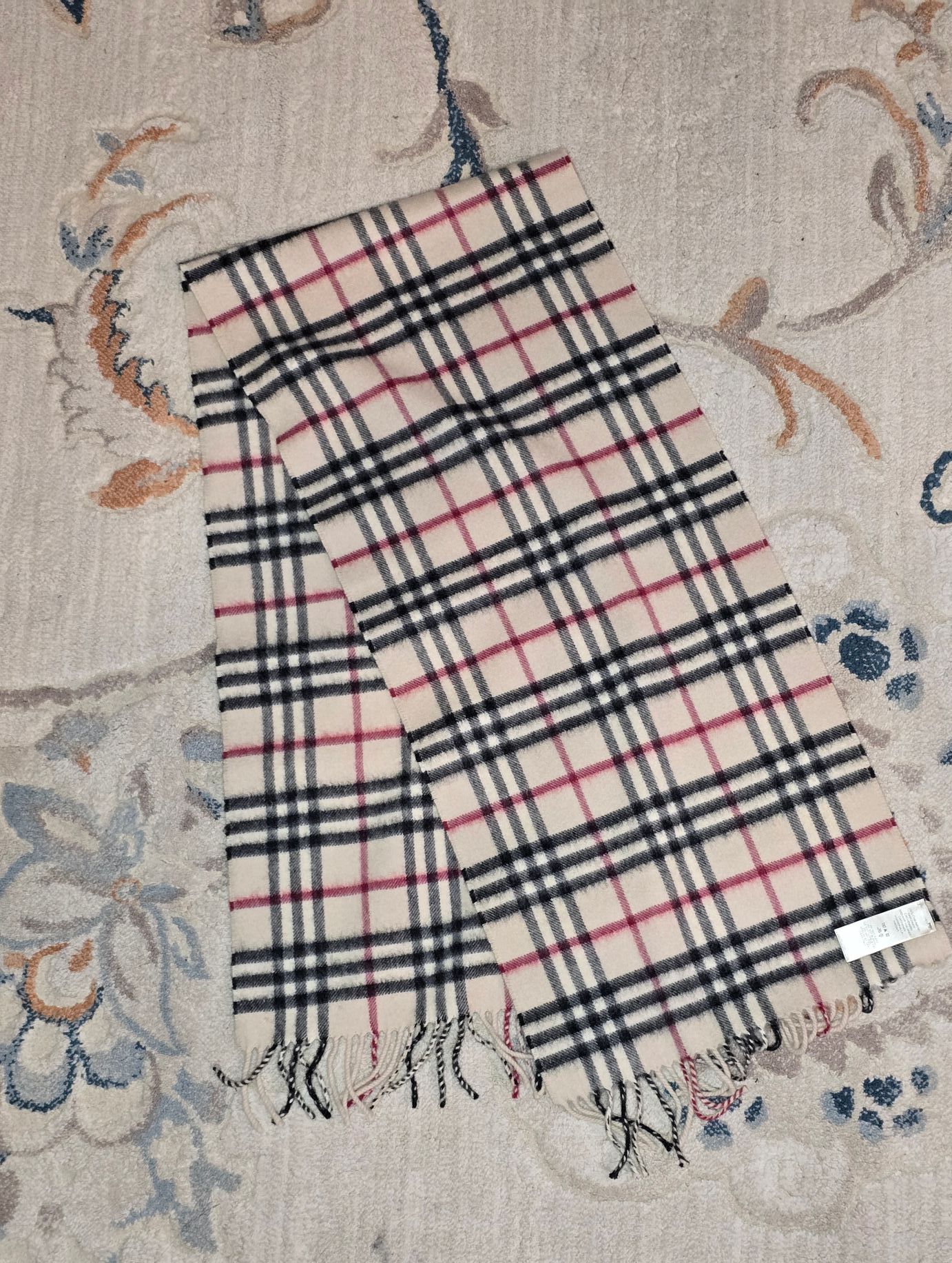 Burberry White 100% Cashmere Scarf