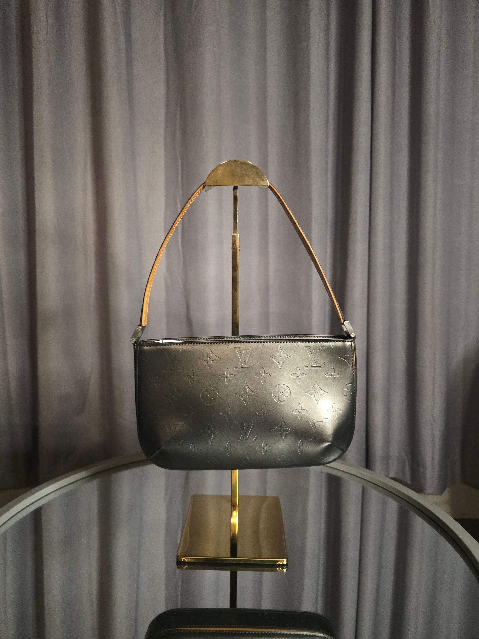 Louis Vuitton Monogram Vernis Matte Shoulder Bag