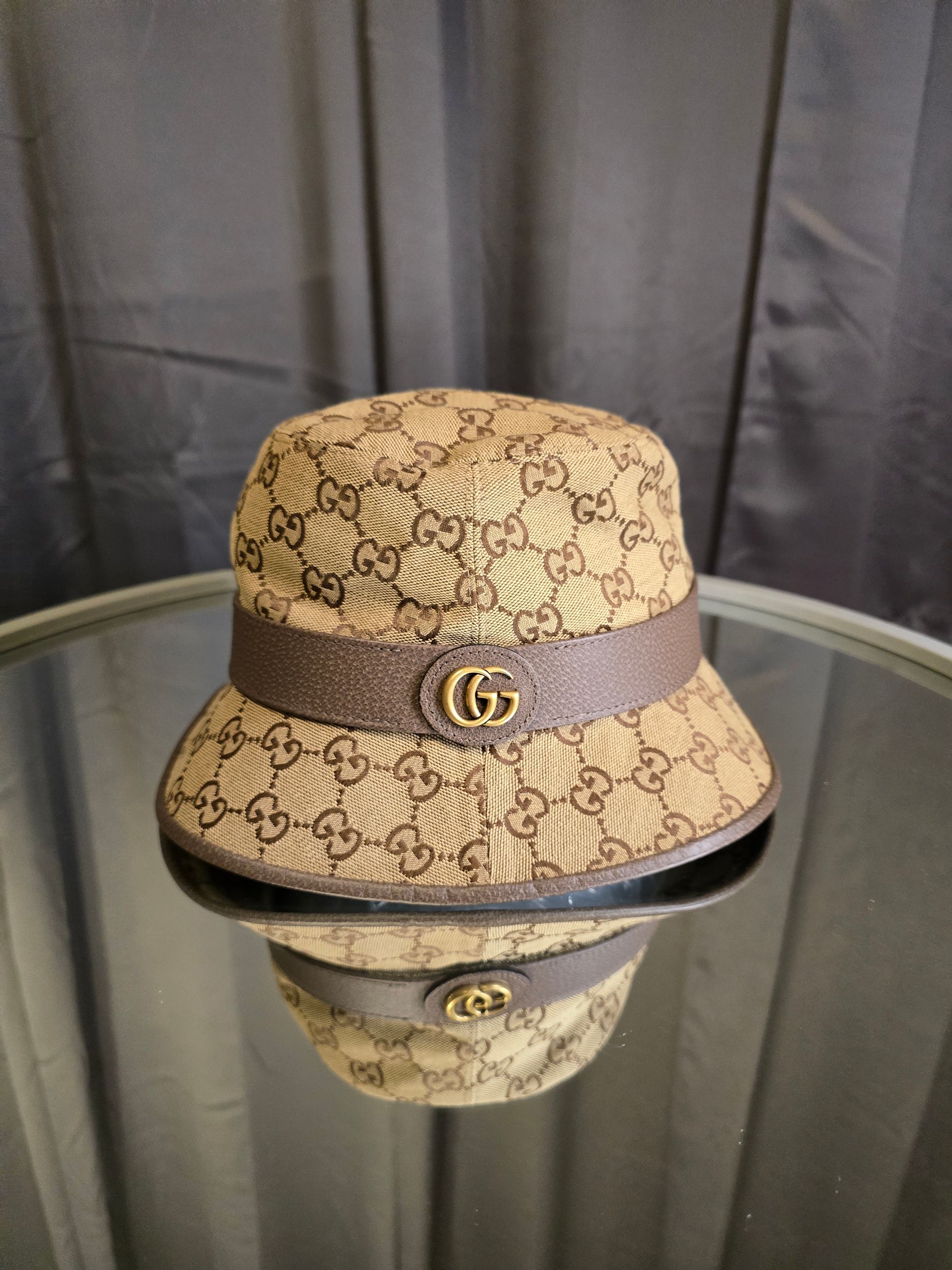 Gucci GG Supreme Beige Bucket Hat