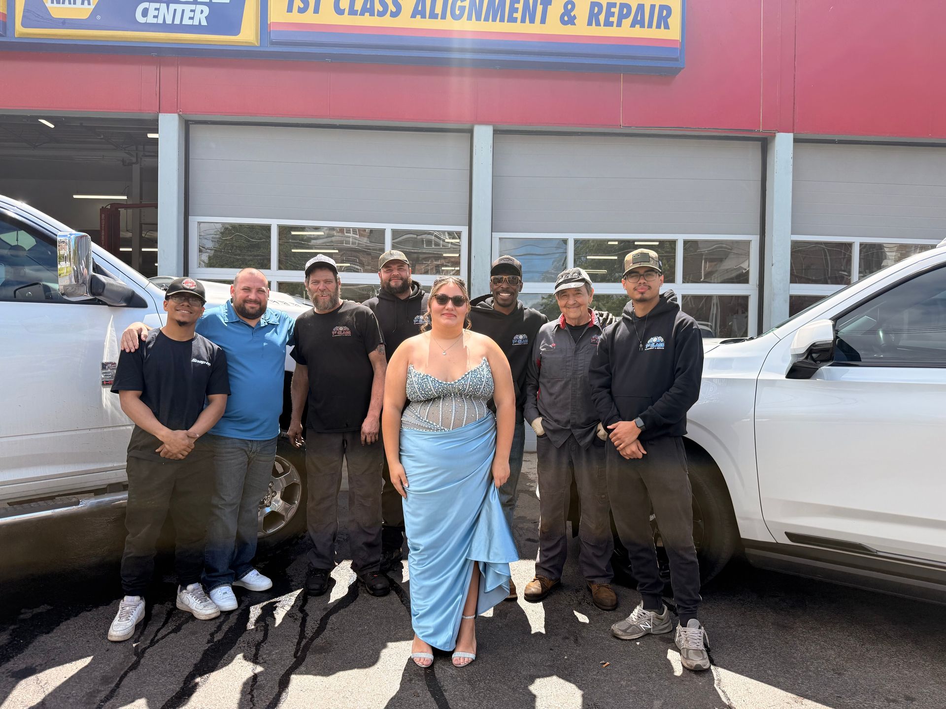 Team Image | 1st Class Alignment & Repair