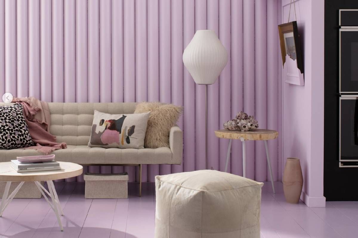 Benjamin Moore pink paint in a modern living room near Lexington, KY