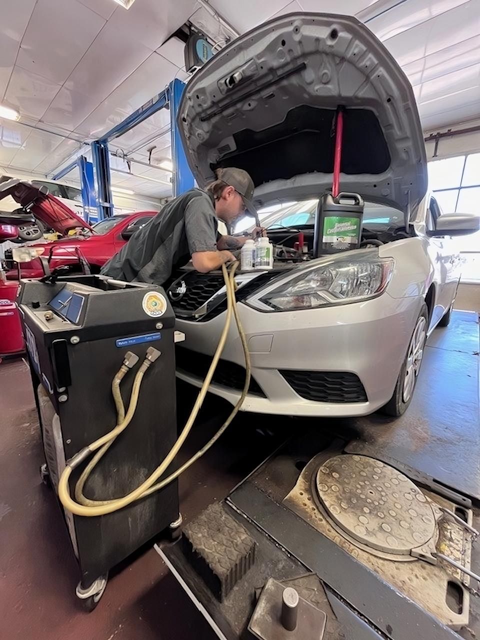 Shop Gallery Image | Woody's Automotive