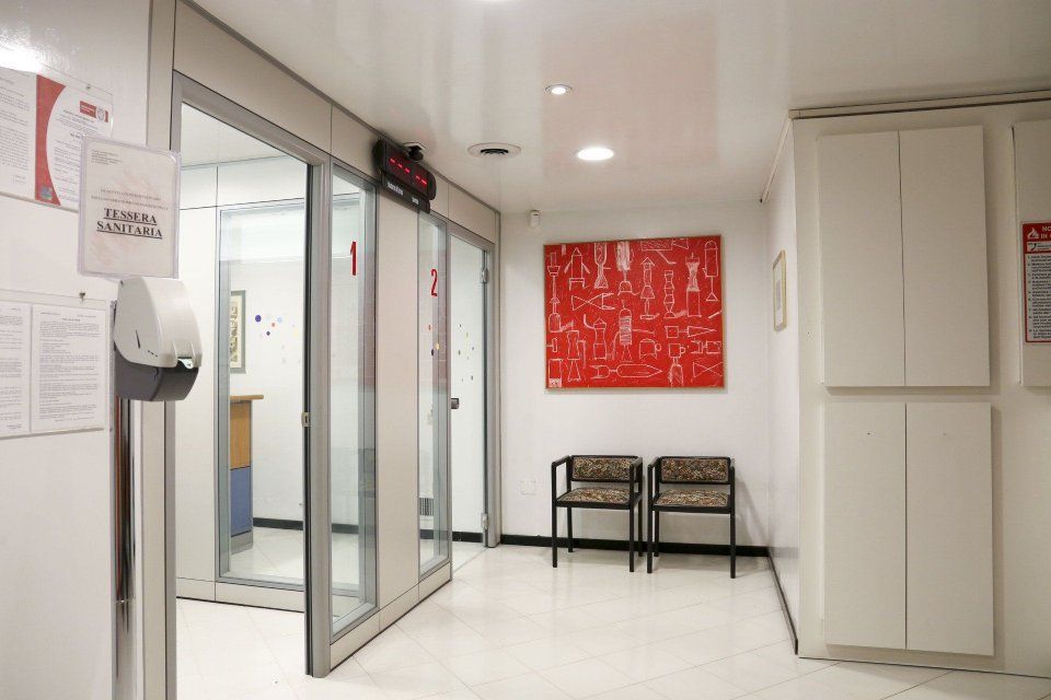 sala d'attesa laboratorio di analisi cliniche