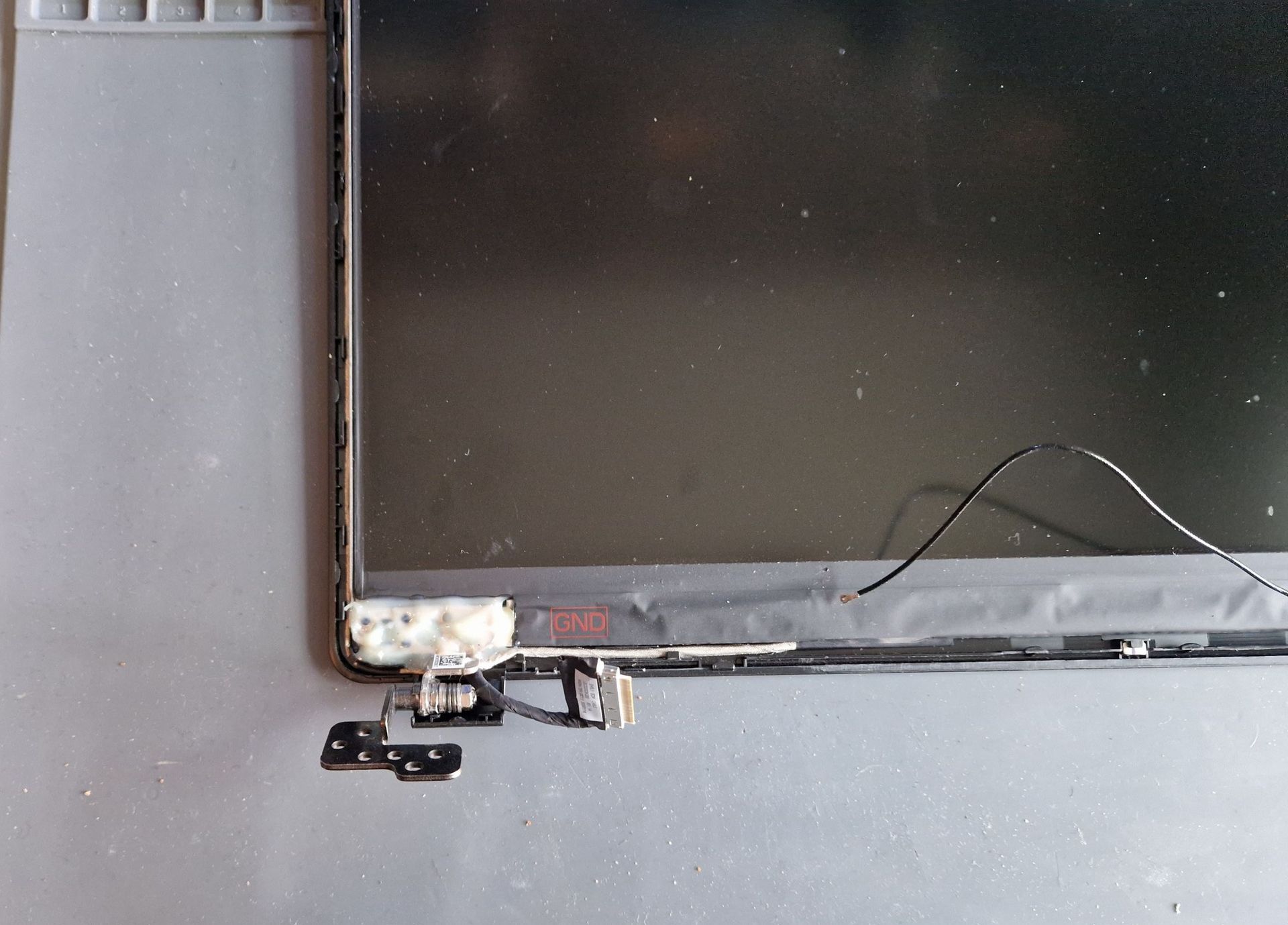 Acer Laptop Scharnier Reparatie 2