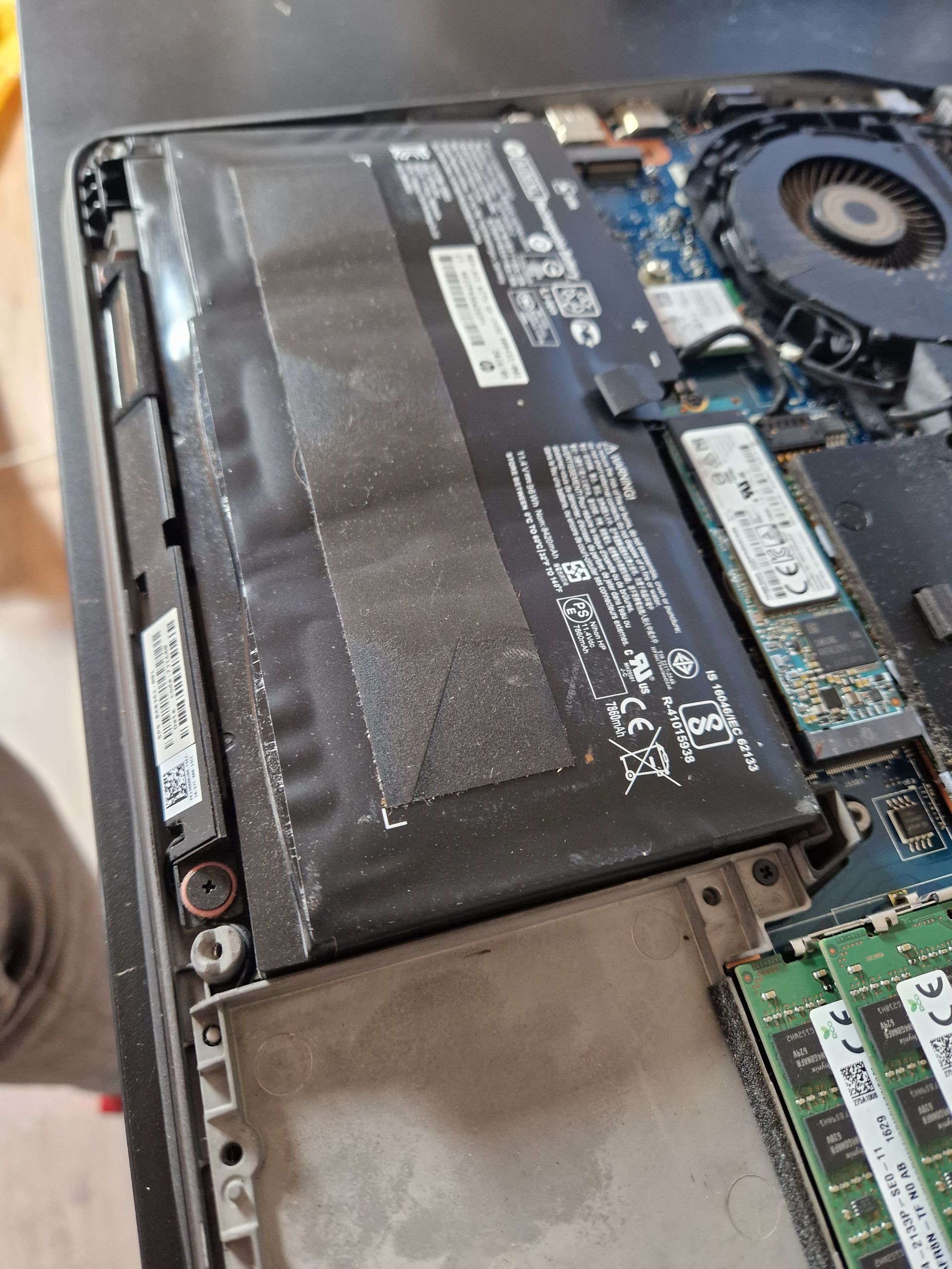 Lenovo batterij vervangen