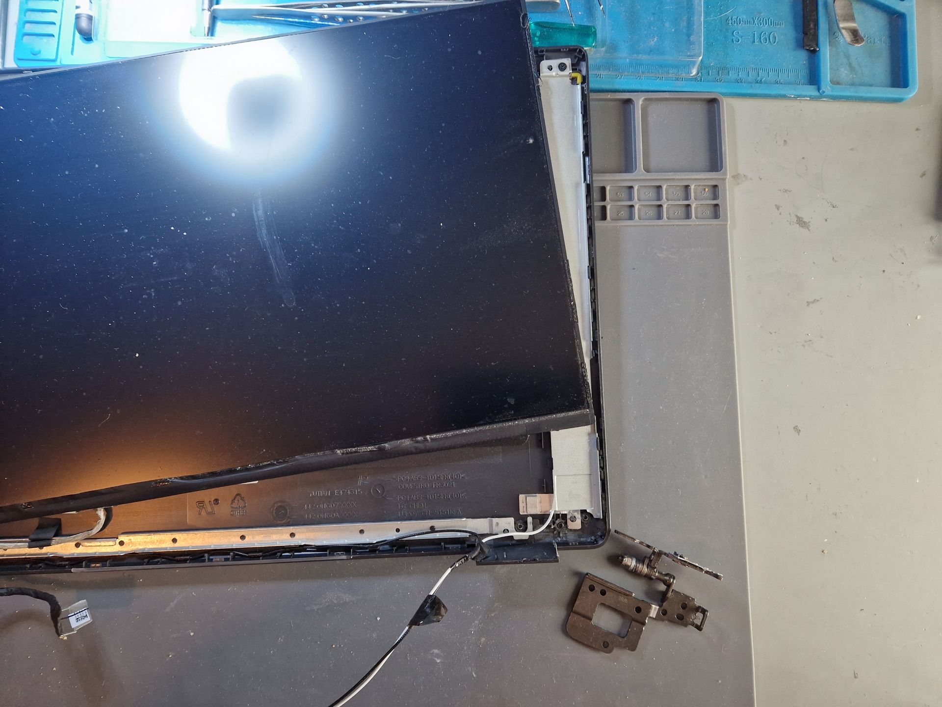 Dell Laptop Scharnier Reparatie 1