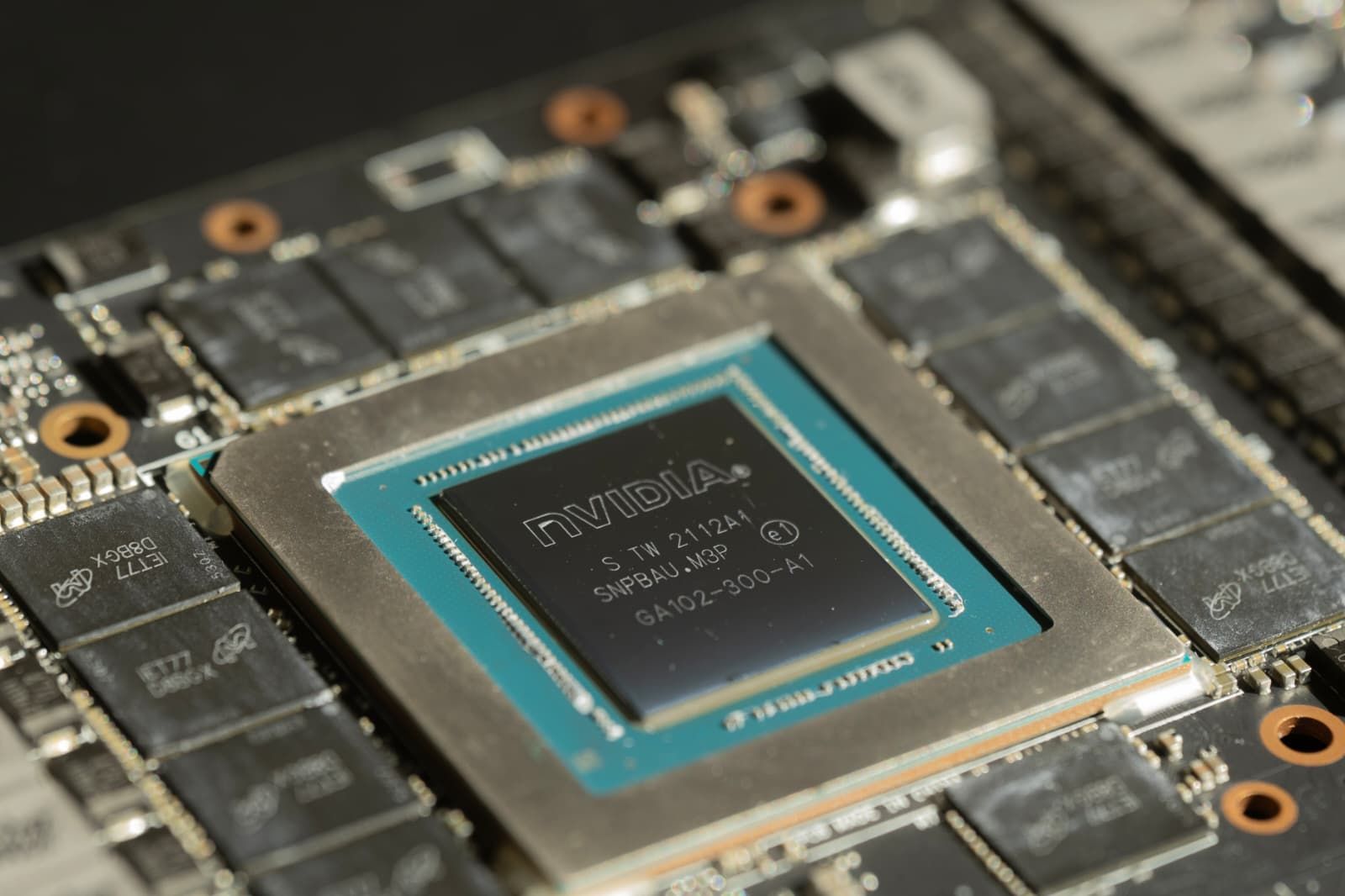 Waar moet je op letten als je een tweedehands videokaart koopt?