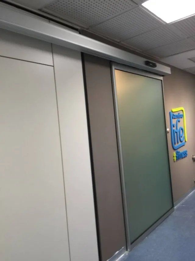 Porta automatica Carrefour