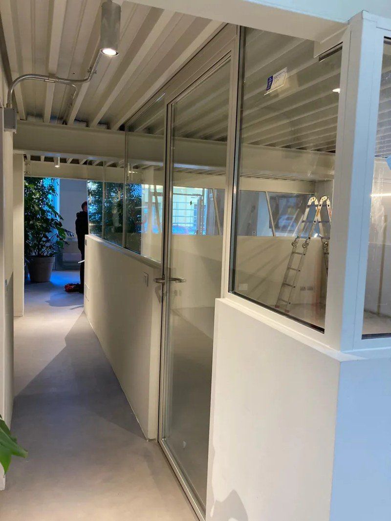 Cabinato per portineria