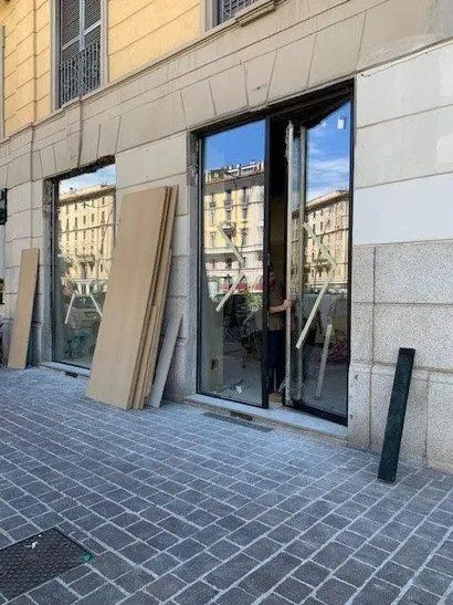 Messa in posa vetrine