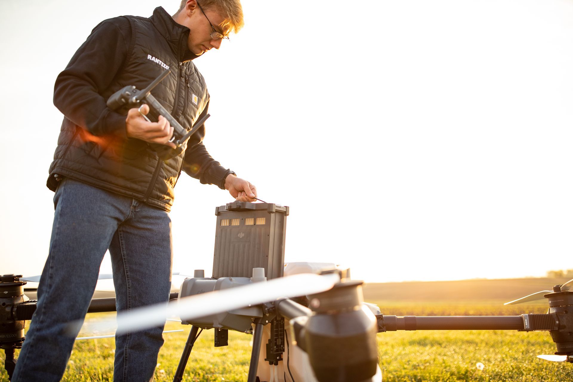 Swapping Batteries in a DJI T50