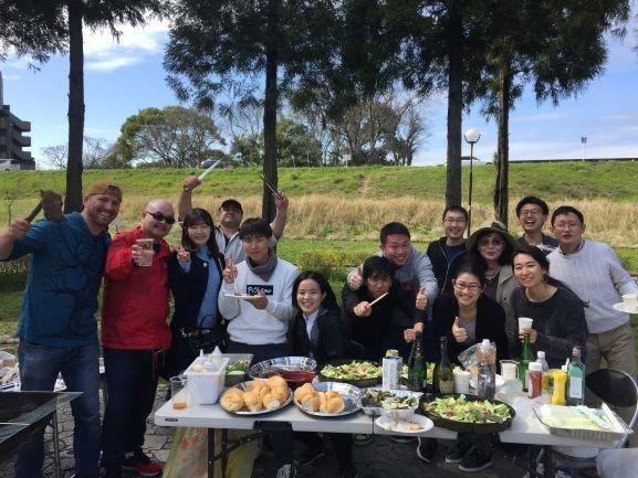 Power English BBQ Party