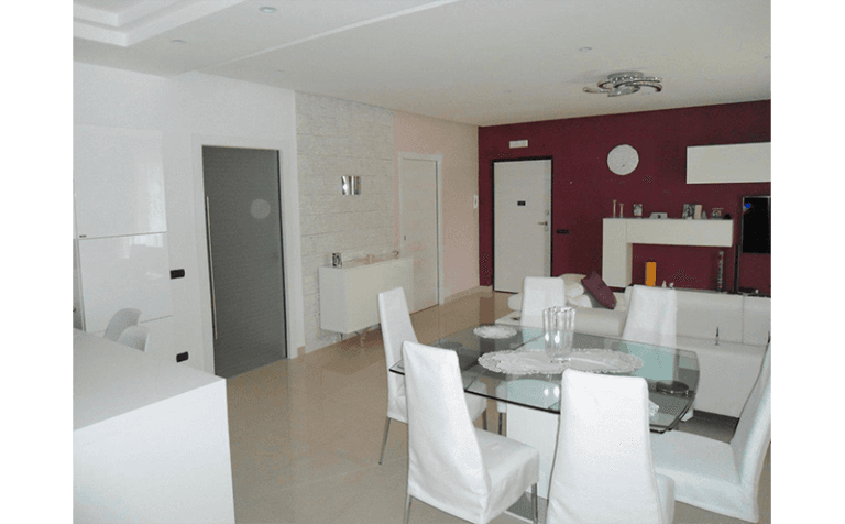 living room di appartamento ristrutturato