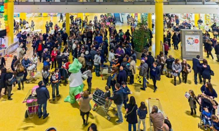 centro commerciale ristrutturato