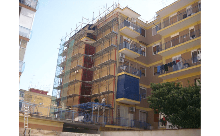 condominio in ristrutturazione