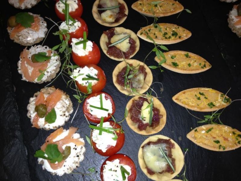Canapé selection