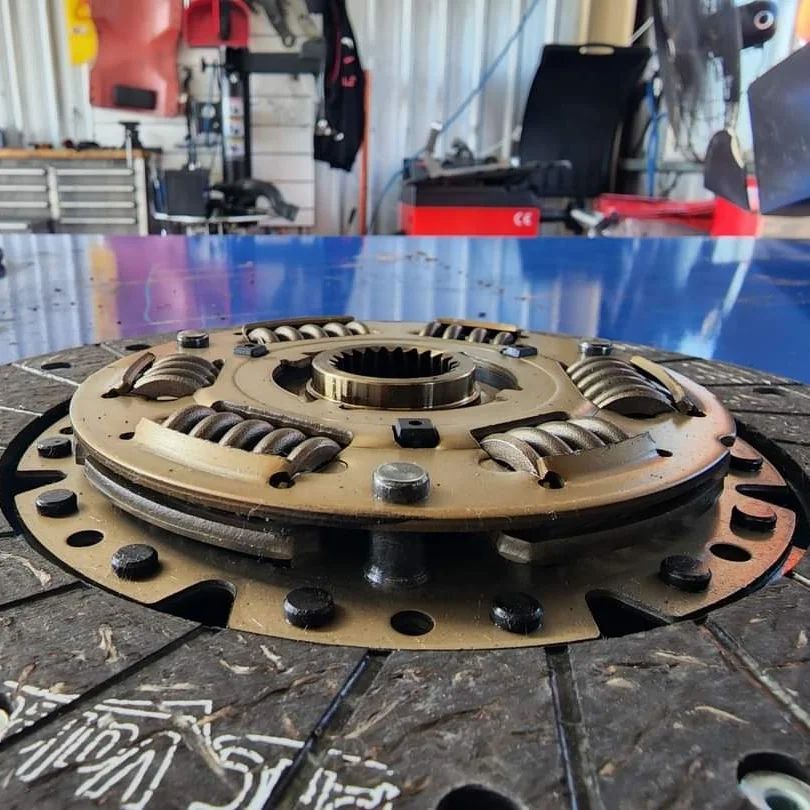 Brake & Clutch in Gladstone M8S Rates Mechanical