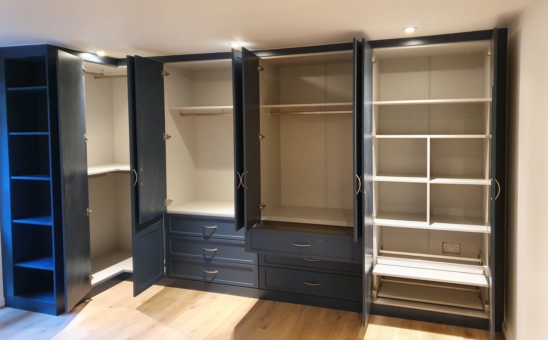 Elise Fitted Wardrobes