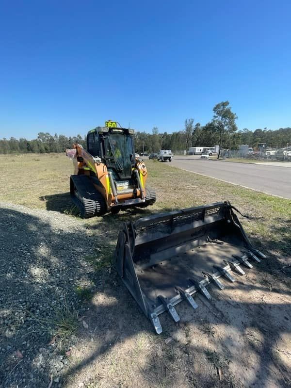 Mini Dozer With Scoop Removed — Plant Operator Courses Port Macquarie