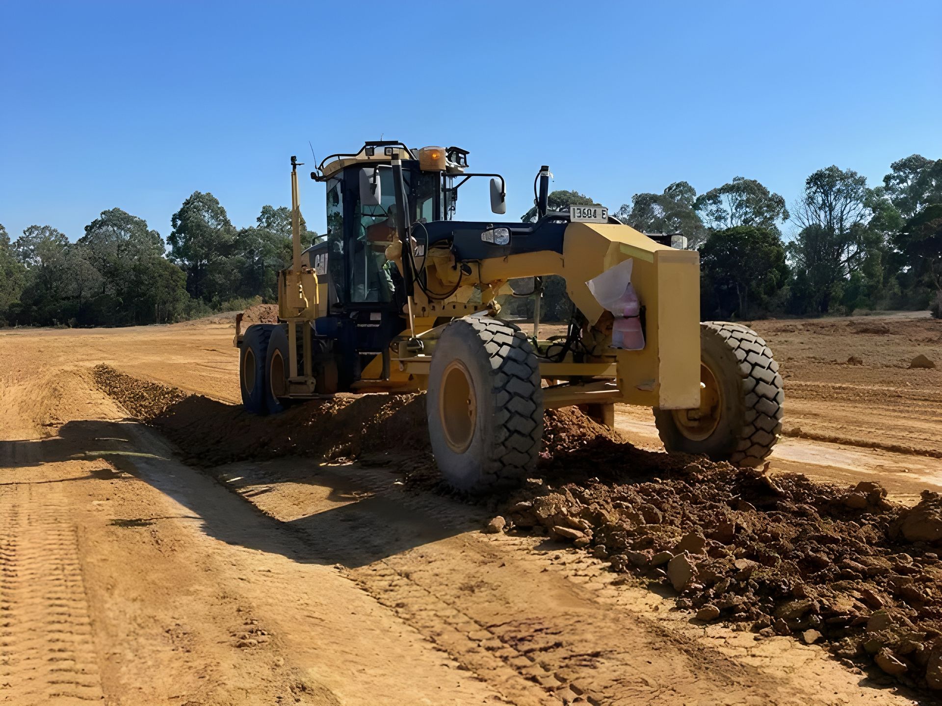 Yellow Grader Truck Clearing Land — Statement of Attainment Tamworth
