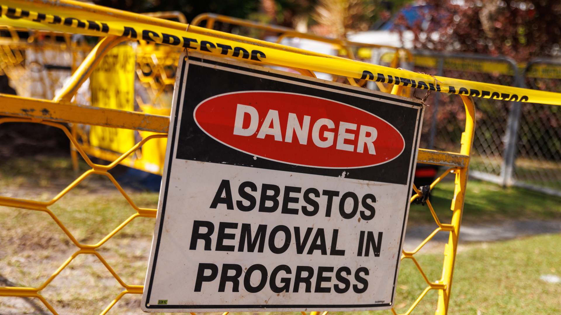Emergency asbestos removal