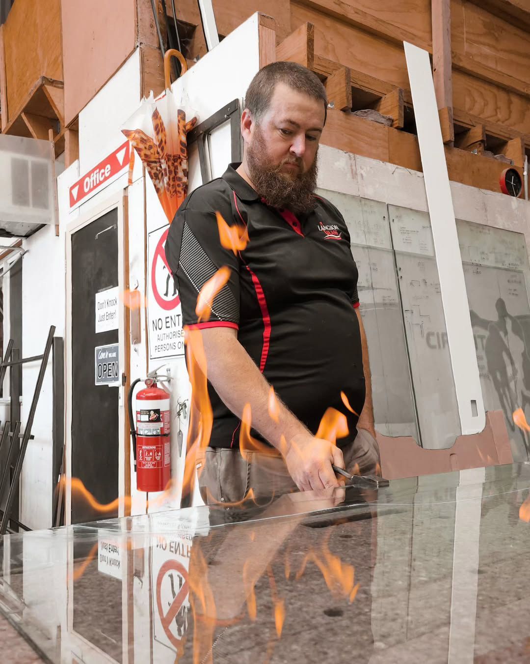 Glazier In Wollongong Working On Glass