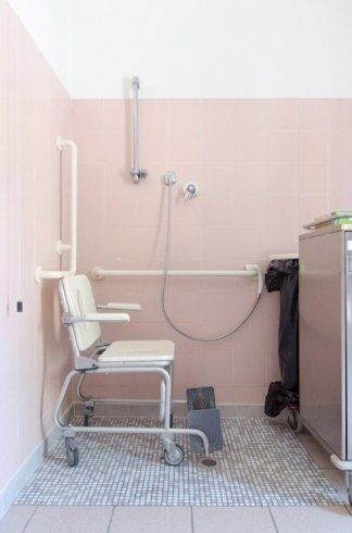 stanza da bagno della struttura assistenziale