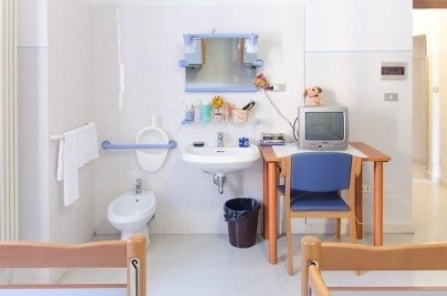angolo bagno della casa di riposo