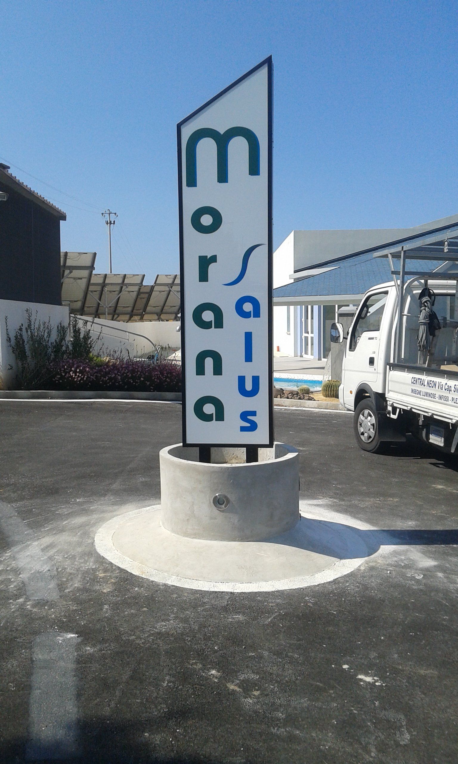 insegne pubblicitarie