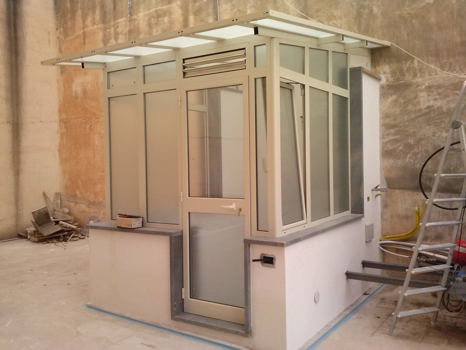 box esterno in alluminio