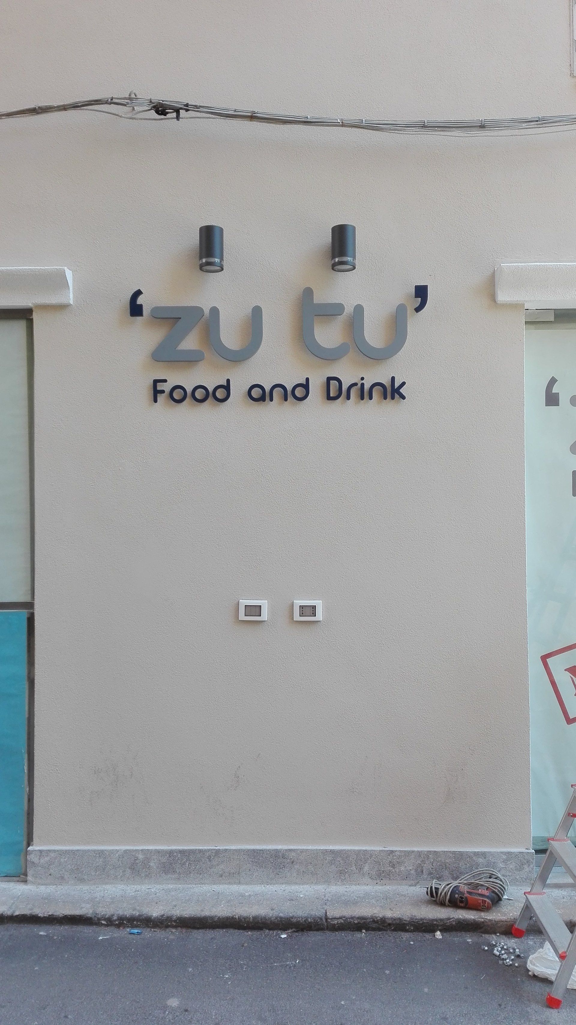 insegne pubblicitarie