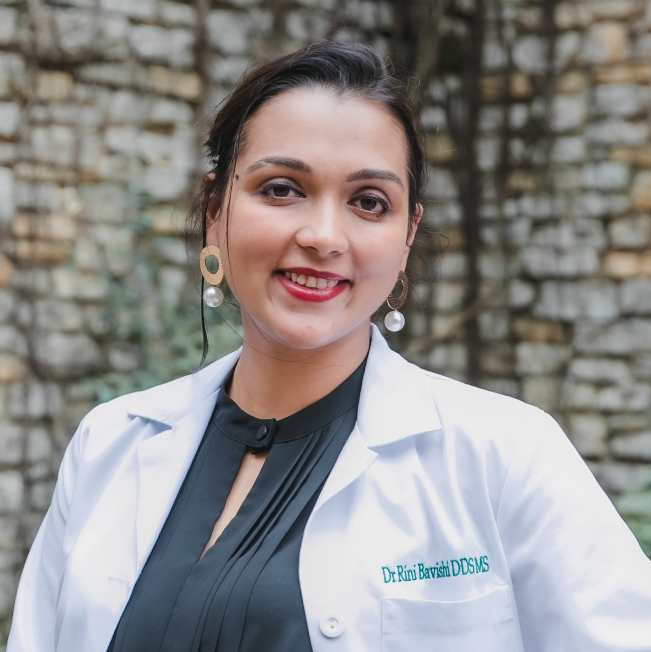 Meet Dr. Rini Bavishi, Leaf Smiles Dentist