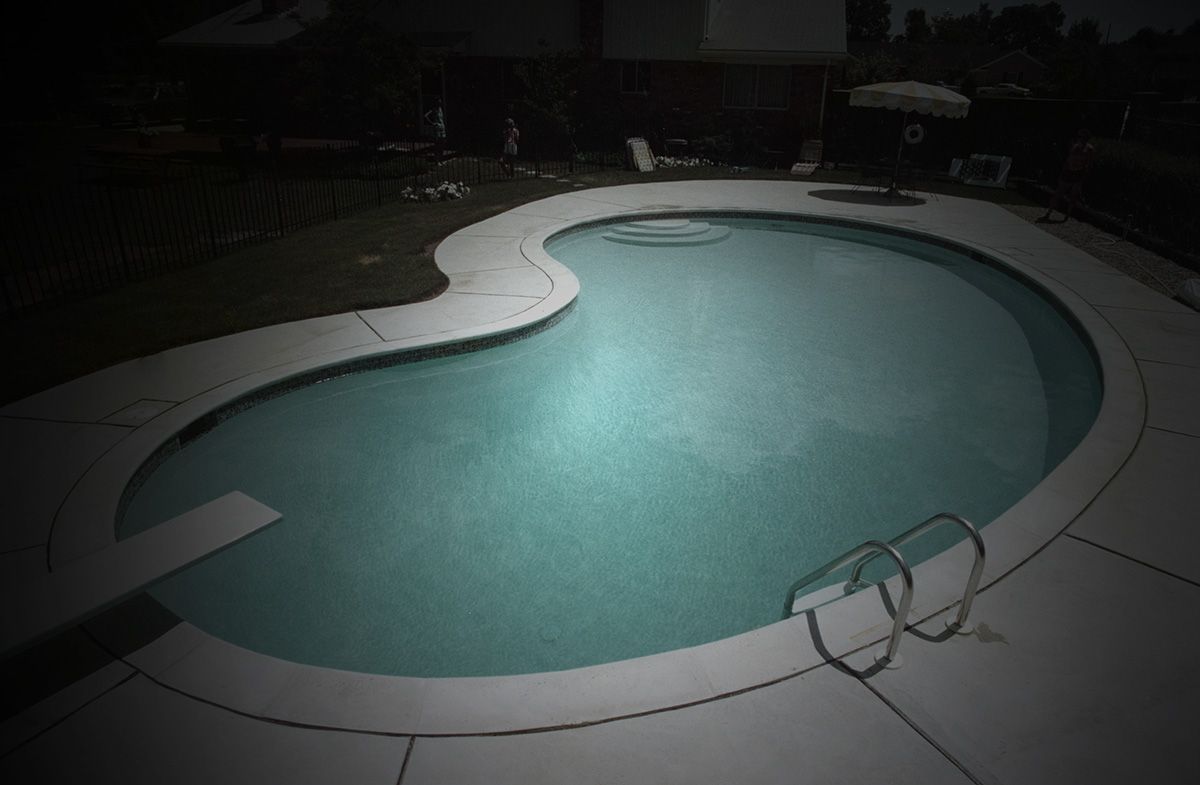 Swimming Pool With Board — Warren, MI  — Sardelli Custom Pools