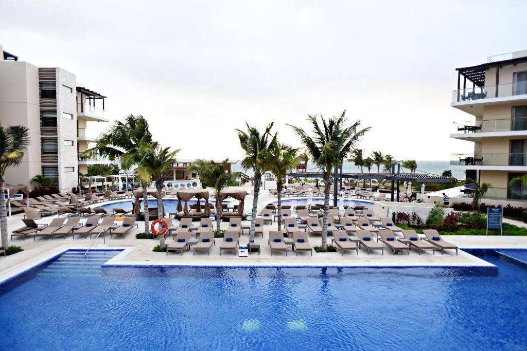 14 Stunning Nights in Mexico
