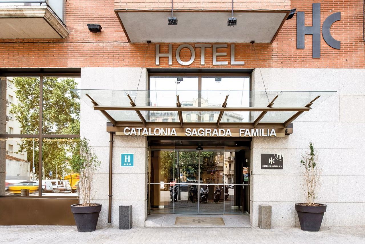 Barcelona Christmas City Escape