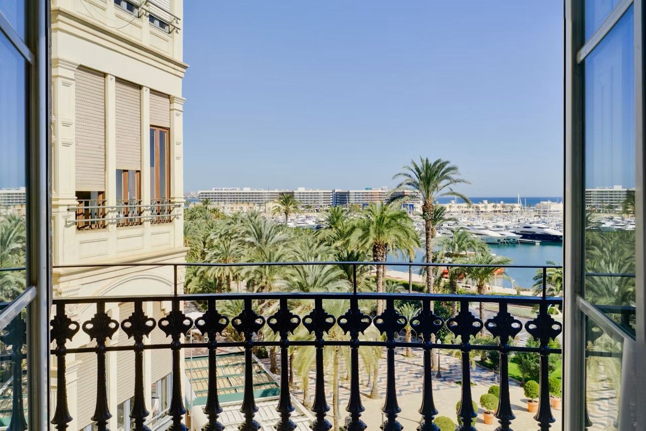 Timeless Marina Elegance