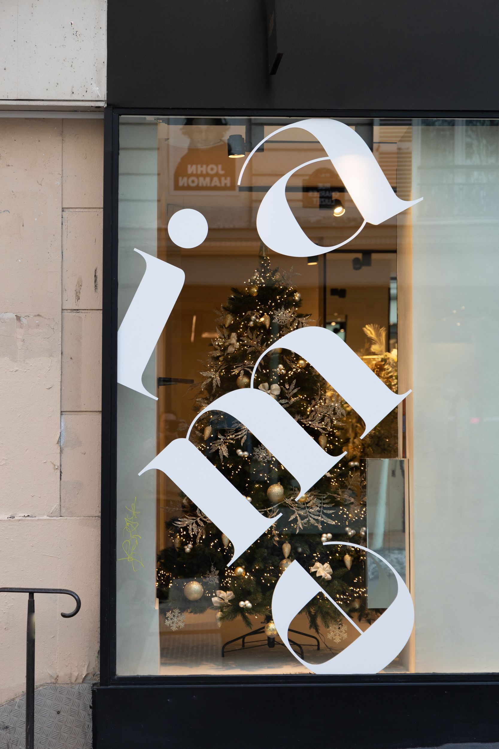 enseigne lumineuse franchisé