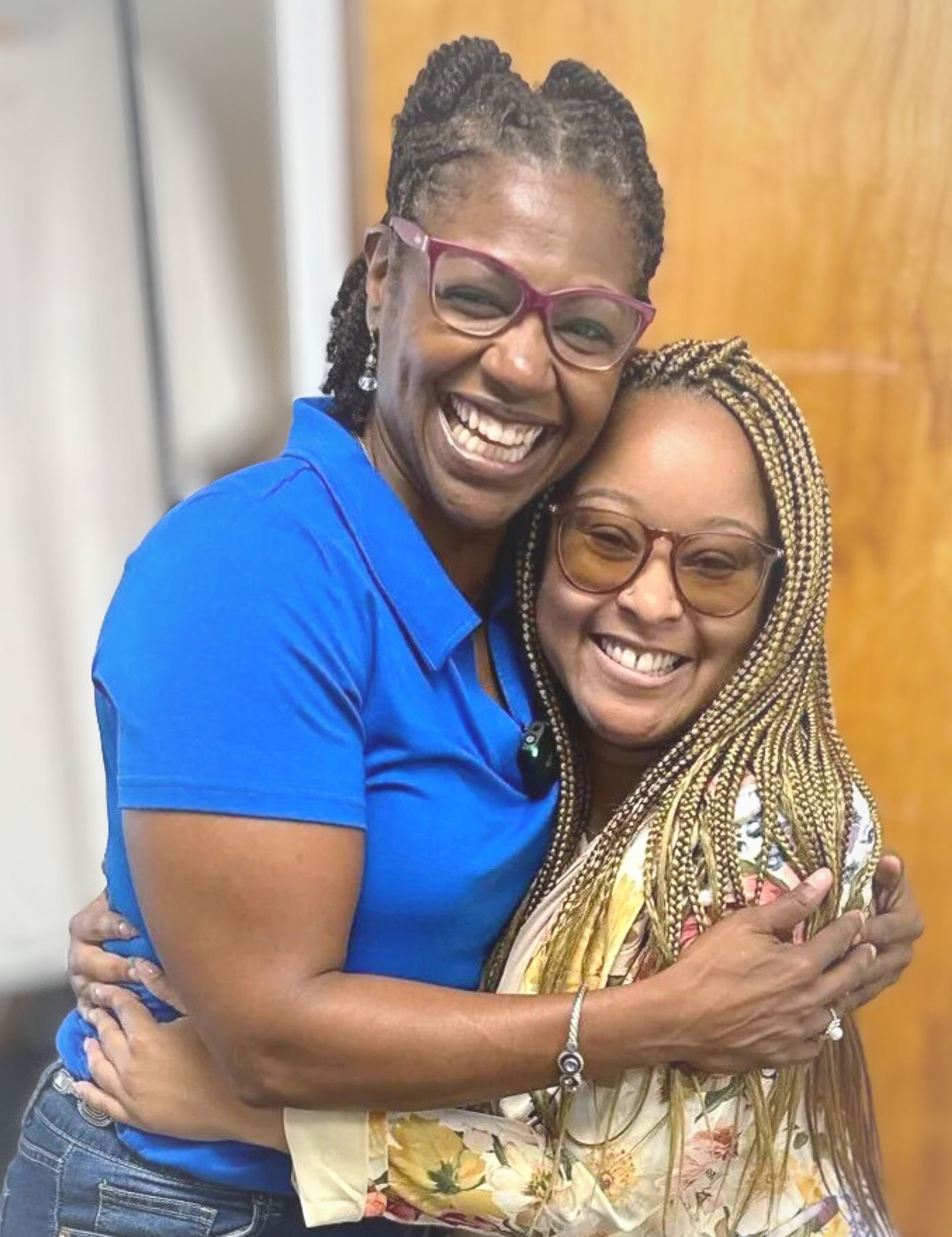 R. Folice Bailey mentoring participant during leadership development program